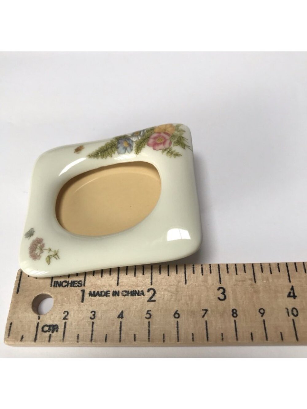 Vintage Mini Picture Frame Floral Fairy Cottage Porcelain Ceramic White Tabletop - Picture 13 of 16
